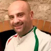 Angelo-Tavella_Dentro-Le-Mura-Molfetta